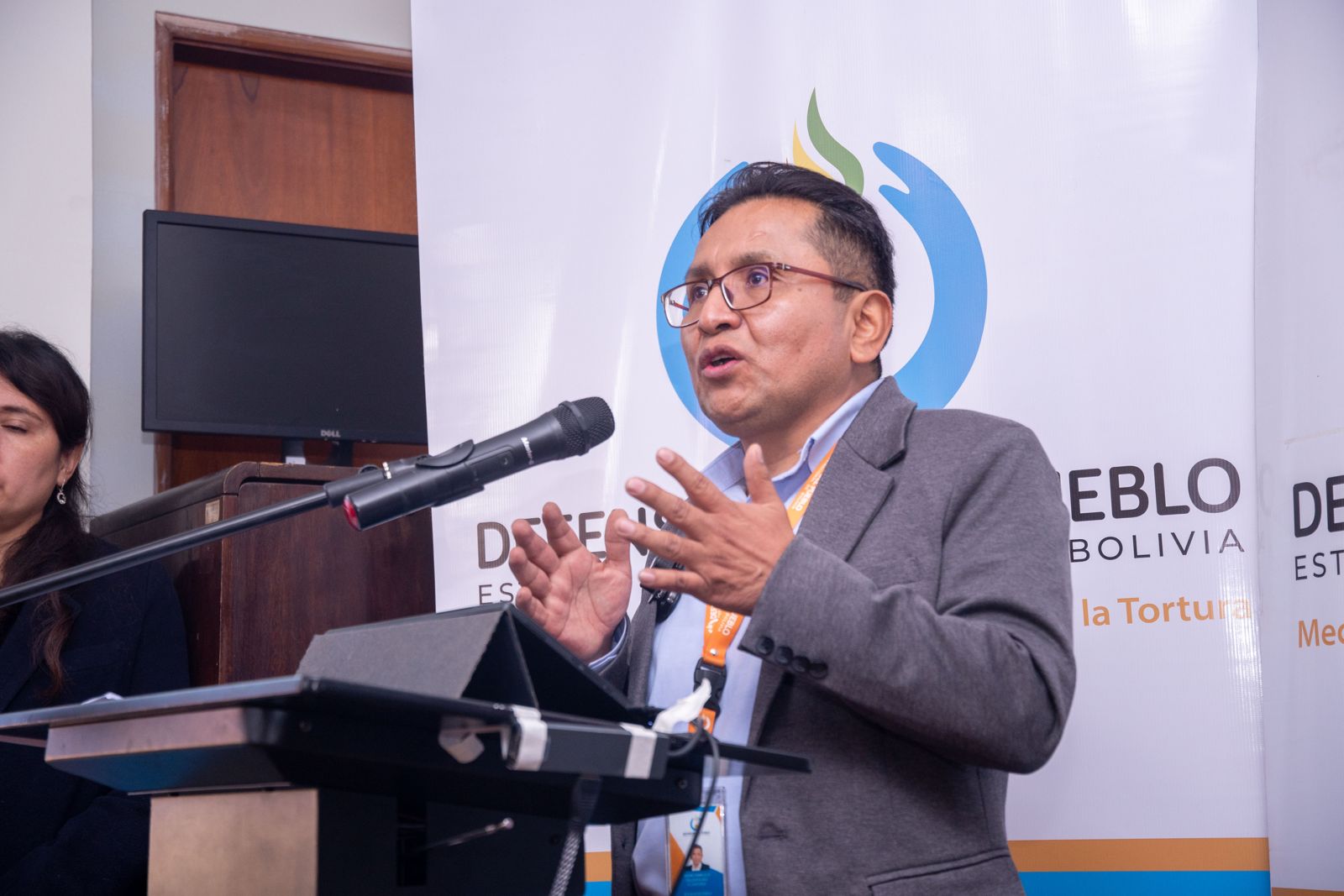 Defensor del Pueblo alerta que la falta de normalidad en la distribución de combustibles podría poner en riesgo el ejercicio de derechos