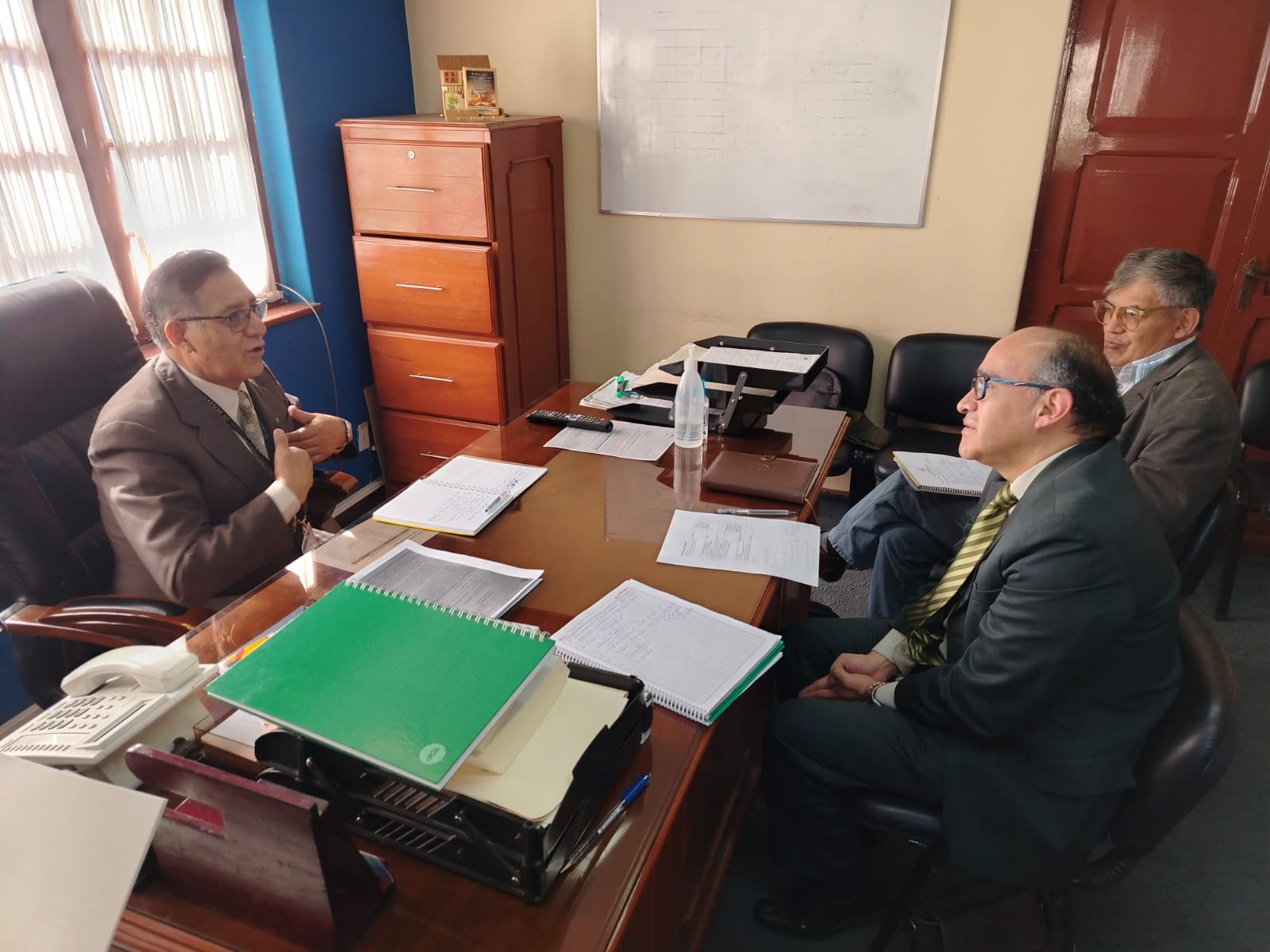 DEFENSORÍA DEL PUEBLO FORTALECE LA COORDINACIÓN CON AUTORIDADES PENITENCIARIAS PARA LA PREVENCIÓN DE LA TORTURA