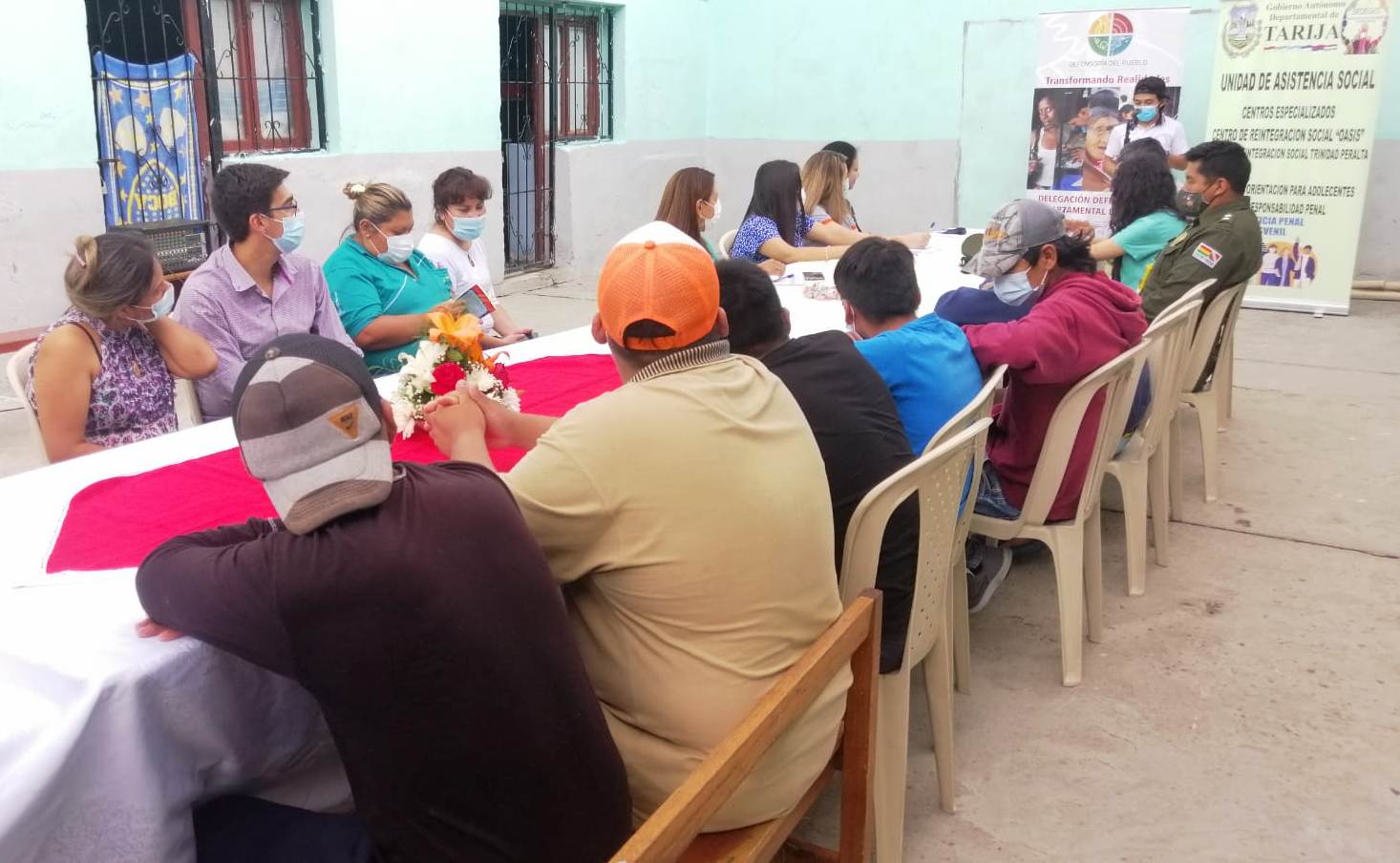 ADOLESCENTES CON RESPONSABILIDAD PENAL DEL CENTRO OASIS CONCLUYEN CON ÉXITO PROGRAMA “LIBROS POR SUEÑOS” IMPULSADO POR LA DEFENSORÍA DEL PUEBLO