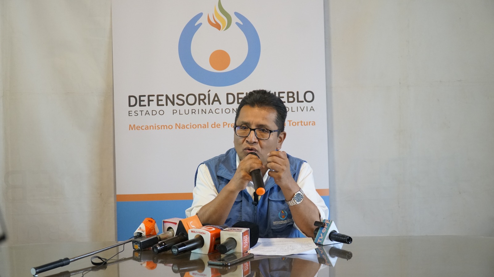 "NO PODEMOS DEJAR QUE CONTINÚE LA IMPUNIDAD", DEFENSOR DEL PUEBLO ADVIERTE PASIVIDAD DE AUTORIDADES ANTE DECESOS EN CENTROS PENITENCIARIOS