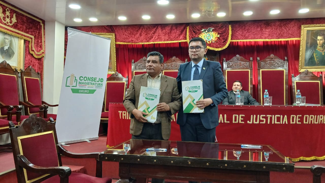 DEFENSORÍA DEL PUEBLO Y CONSEJO DE LA MAGISTRATURA SUSCRIBEN ALIANZA ESTRATÉGICA PARA FORTALECER LA DEFENSA DE LOS DERECHOS HUMANOS EN ORURO