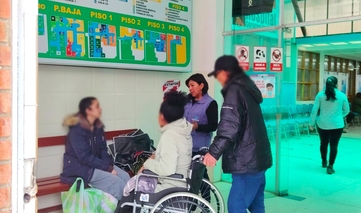 DEFENSORÍA DEL PUEBLO LOGRA TUTELA JUDICIAL Y RESTITUYE LA LIBERTAD DE CIUDADANA VENEZOLANA RETENIDA ILEGALMENTE EN HOSPITAL DE EL ALTO