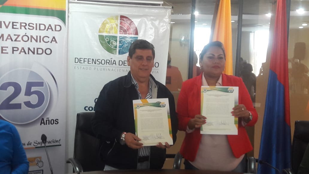 DEFENSORÍA DEL PUEBLO Y UNIVERSIDAD AMAZÓNICA ACUERDAN FORMACIÓN Y CAPACITACIÓN  PARA LA ATENCIÓN INTEGRAL A VÍCTIMAS DE VIOLENCIA DE GÉNERO