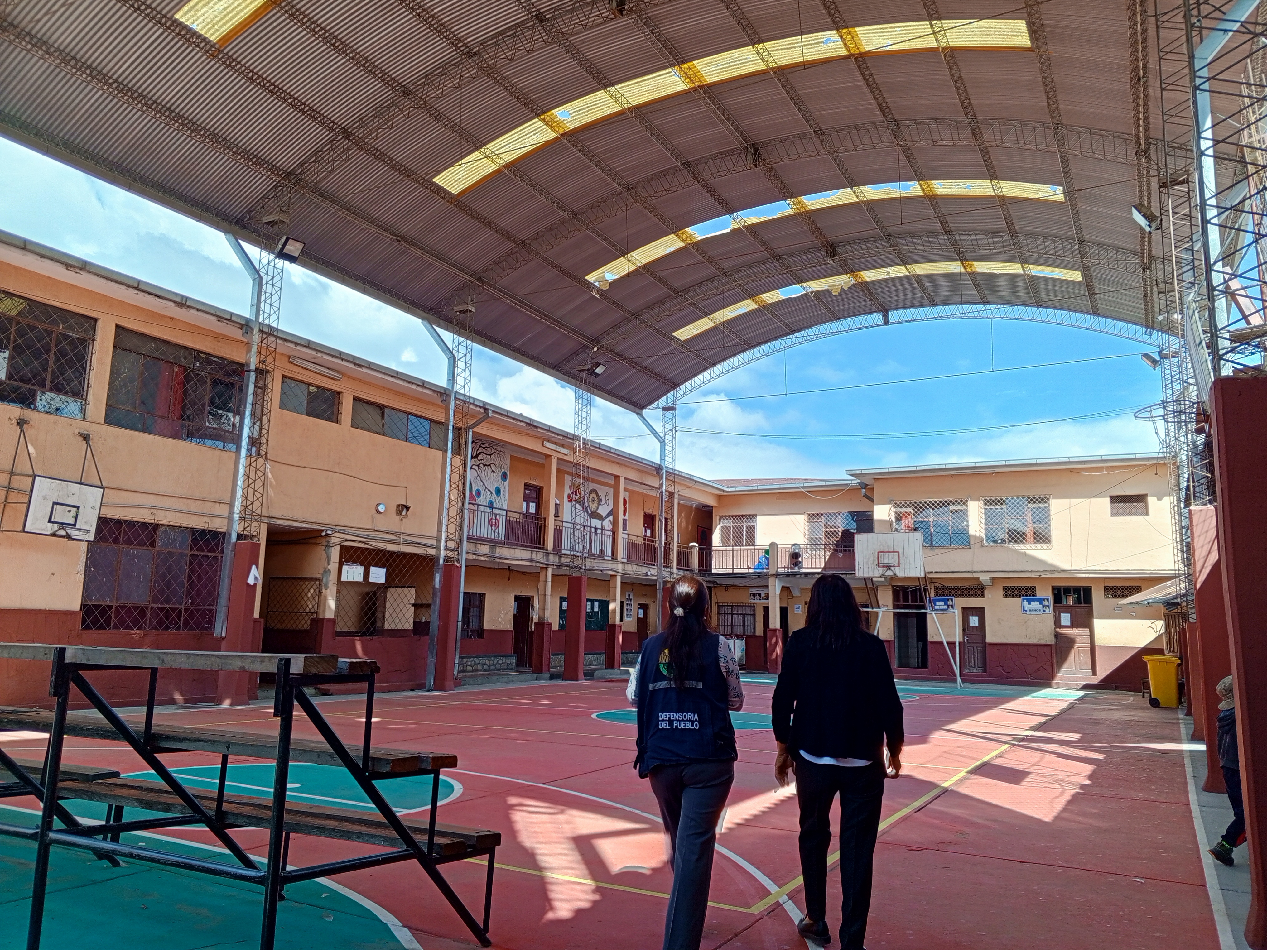 EN TARIJA: DEFENSORÍA DEL PUEBLO VERIFICA UNIDADES EDUCATIVAS PARA GARANTIZAR CONDICIONES DIGNAS DE ACCESO A LA EDUCACIÓN