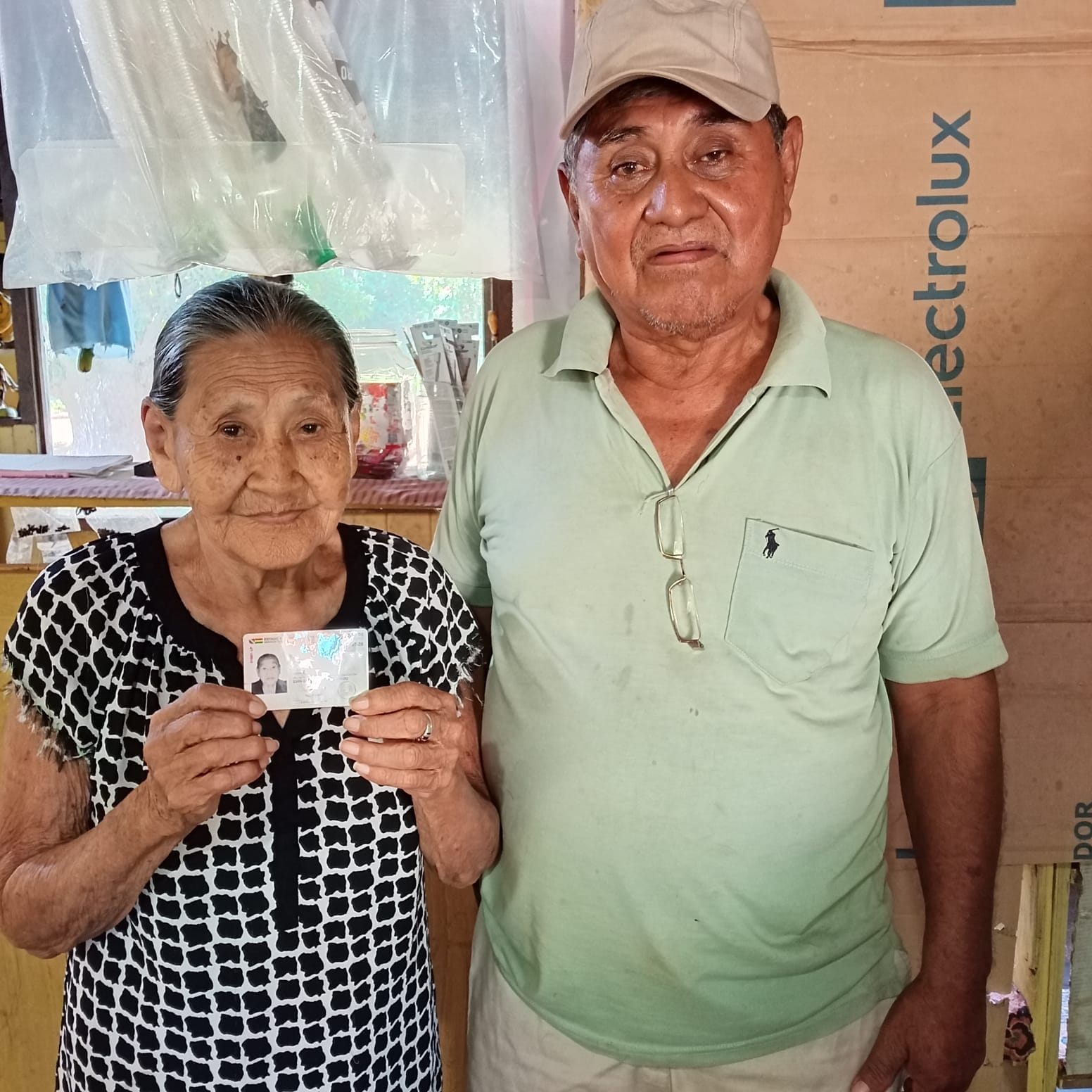 Defensoría del Pueblo restituye el derecho a la identidad a adulta mayor de 89 años en Riberalta