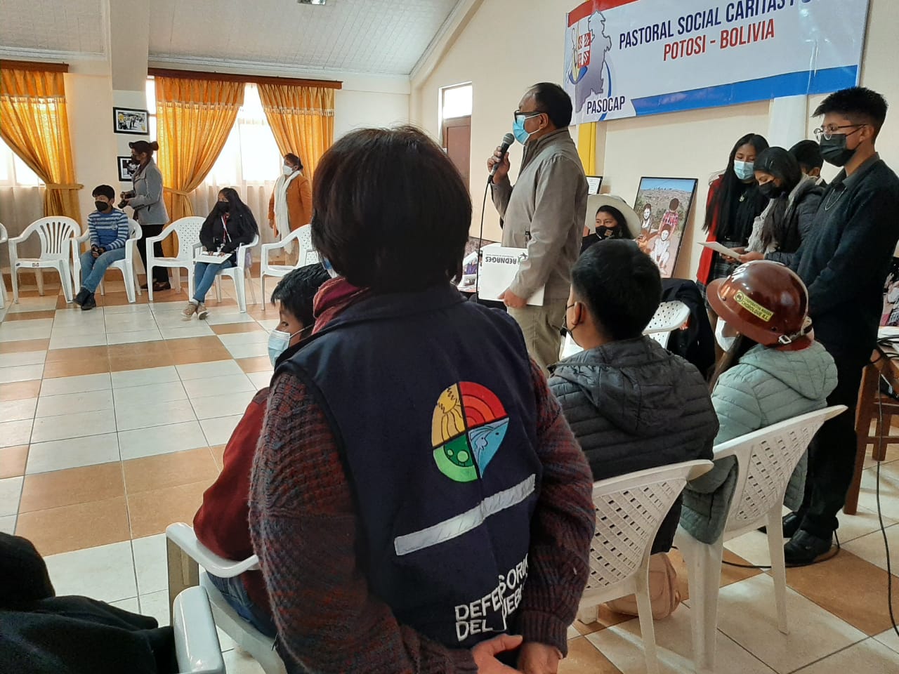 DEFENSORÍA DEL PUEBLO Y LA MESA INTERINSTITUCIONAL DE LA NIÑEZ Y ADOLESCENCIA POSIBILITAN COMPROMISOS PARA LA ATENCIÓN DE NIÑAS, NIÑOS Y ADOLESCENTES EN POTOSÍ