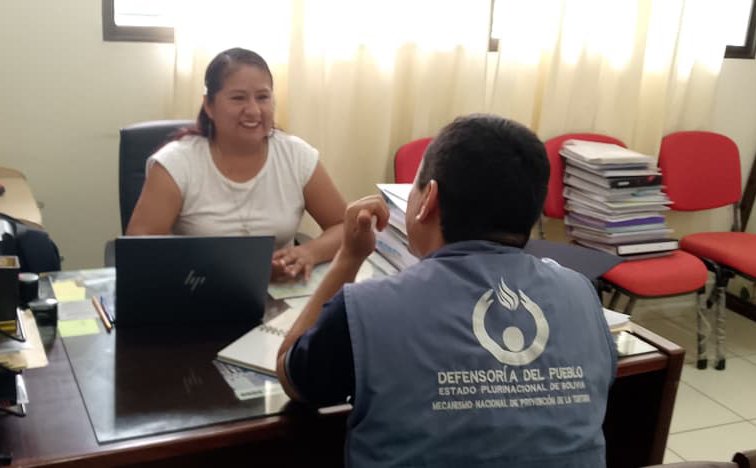 Defensoría del Pueblo verifica normalidad en inscripciones escolares y el estado de las infraestructuras educativas en Yacuiba