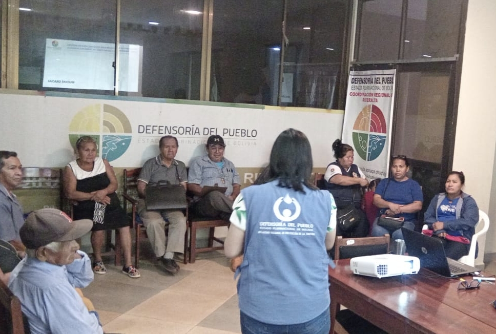 ADULTOS MAYORES DE RIBERALTA Y GUAYARAMERÍN RECIBEN FORMACIÓN COMO PROMOTORES DE DERECHOS HUMANOS EN UN PROGRAMA DE LA DEFENSORÍA DEL PUEBLO
