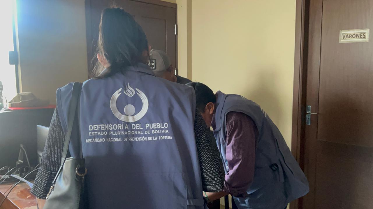 DEFENSORÍA DEL PUEBLO REPUDIA EL ABUSO DE PODER DE LA POLICIA EN ALLANAMIENDO EN TRINIDAD EN CONTRA DE UNA ADULTA MAYOR