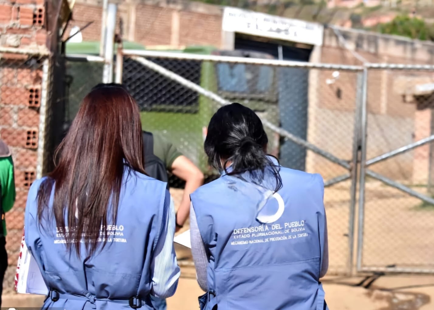 DEFENSORÍA DEL PUEBLO EXIGE REFORZAR LA SEGURIDAD AL INTERIOR DEL RECINTO PENITENCIARIO DE EL ABRA