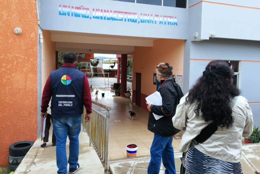 Defensoría del Pueblo observa deficiencias en servicios básicos, infraestructura e insumos de bioseguridad en unidades educativas de Tarija