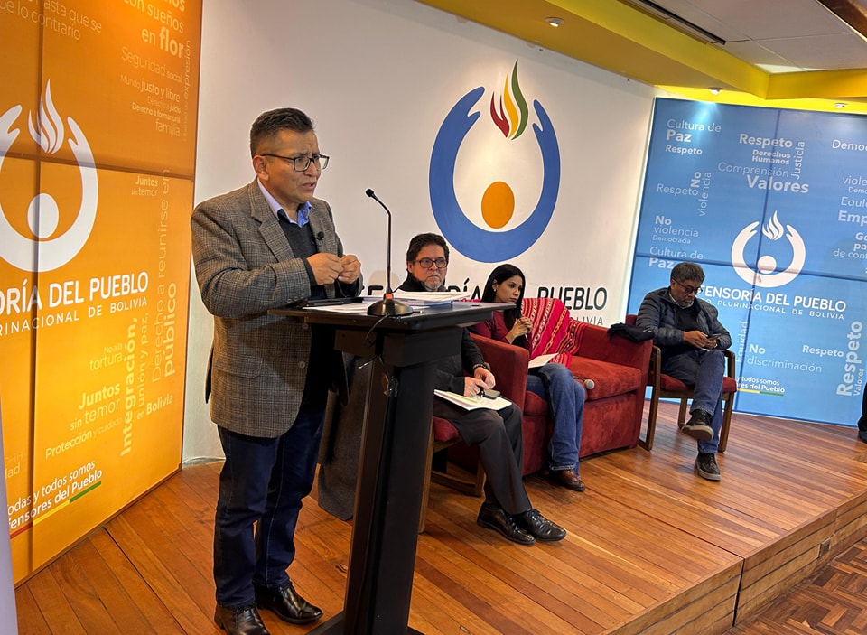 DEFENSOR DEL PUEBLO AFIRMA QUE LAS ELECCIONES SE CONSTITUYEN EN EL ÚNICO CAMINO PARA TRANSITAR A UN NUEVO PERÍODO CONSTITUCIONAL