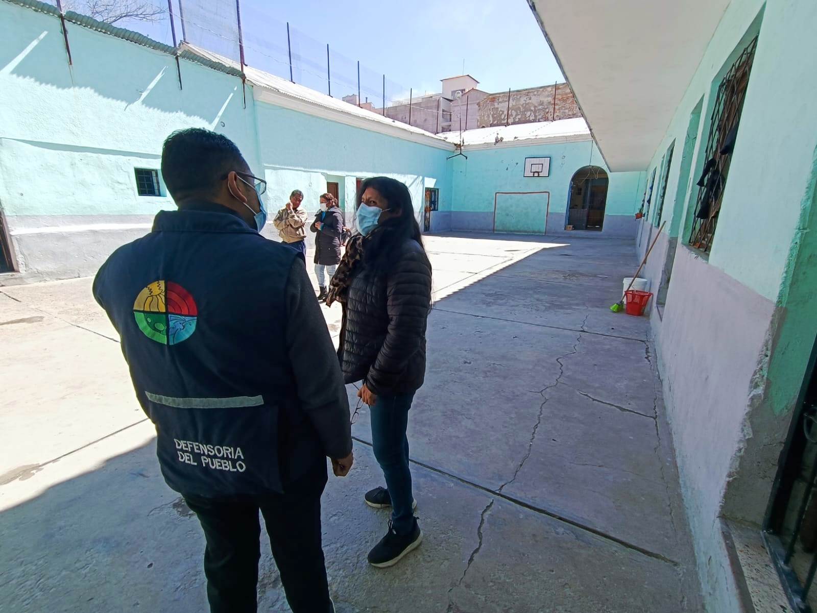 DEFENSORÍA DEL PUEBLO EN TARIJA VERIFICA LAS CONDICIONES DEL CENTRO DE REINTEGRACIÓN SOCIAL PARA ADOLESCENTES CON RESPONSABILIDAD PENAL OASIS