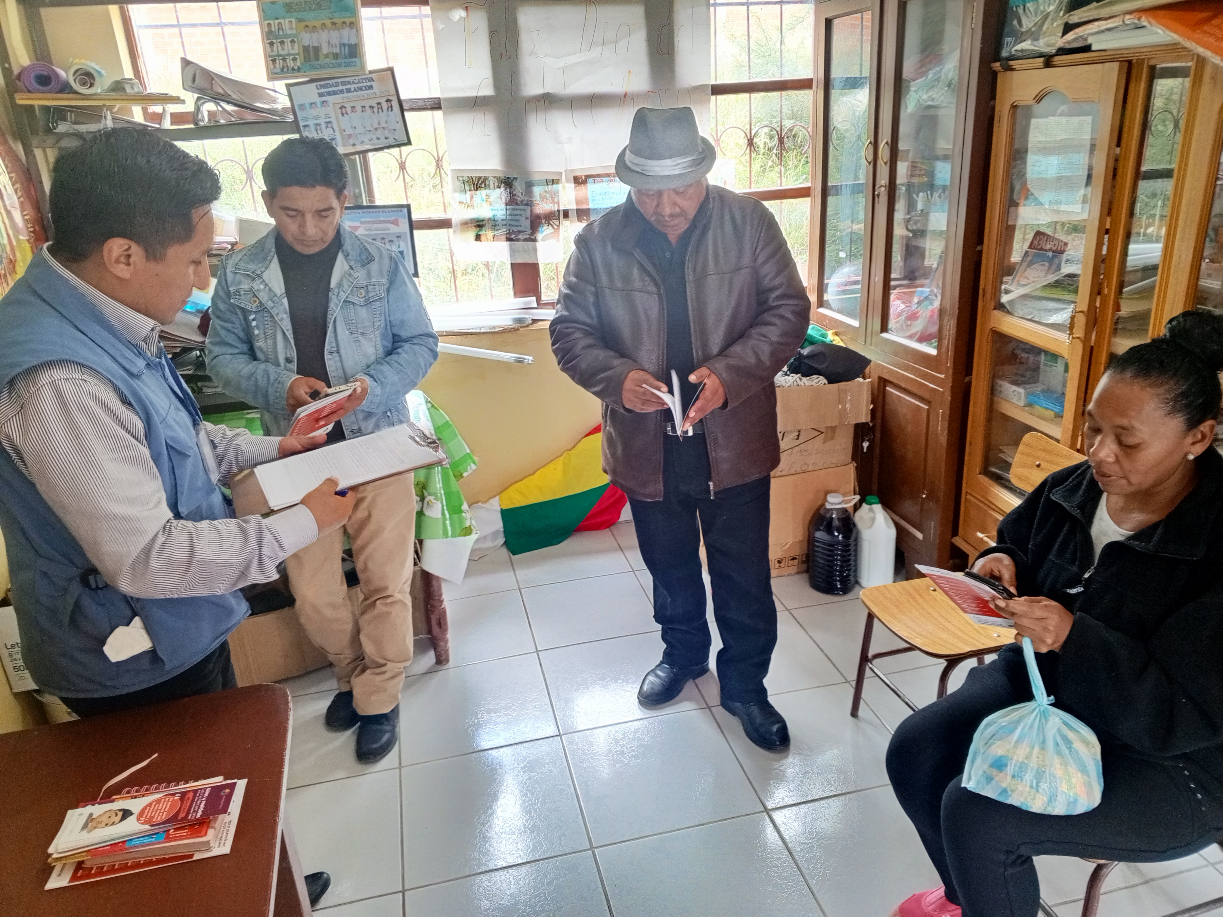 DEFENSORÍA DEL PUEBLO SIGUE DENUNCIA DE PRESUNTA VULNERACIÓN AL DERECHO A UN MEDIO AMBIENTE SANO EN UNA UNIDAD EDUCATIVA DE TARIJA