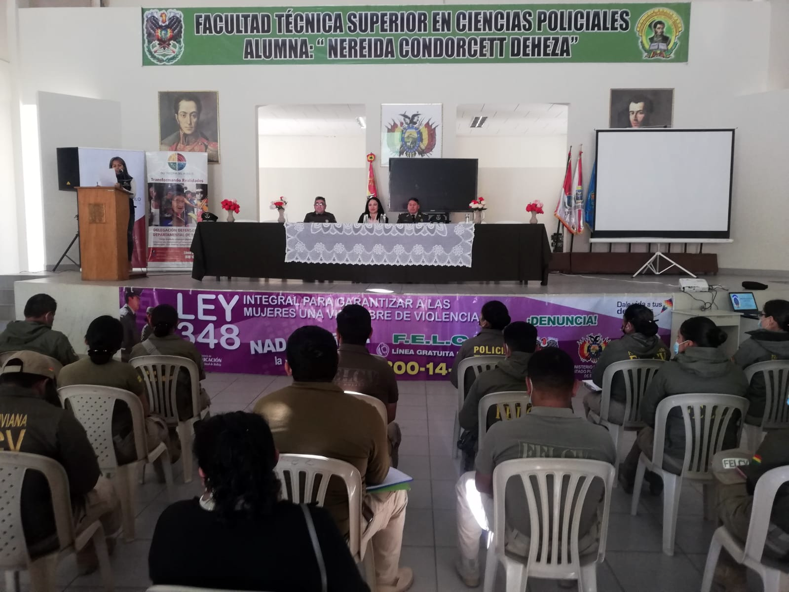 EN DIÁLOGO DEPARTAMENTAL FACILITADO POR LA DEFENSORÍA DEL PUEBLO, PERSONAL DE LA FELCV EN TARIJA GENERA PROPUESTAS PARA MEJORAR LA PREVENCIÓN, AUXILIO Y PROTECCIÓN A LAS MUJERES EN SITUACIÓN DE VIOLENCIA