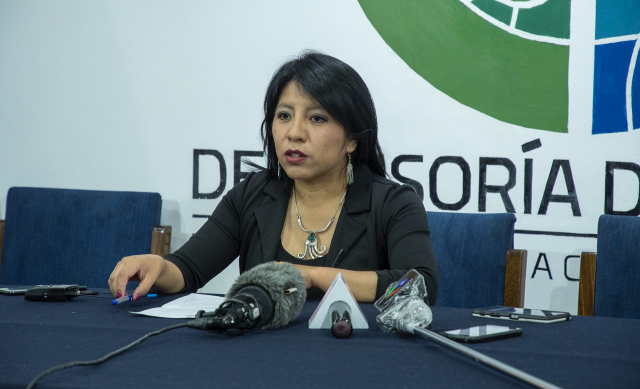 La Defensoría del Pueblo observa censura indirecta en el alejamiento del periodista Junior Arias de la Red Gigavisión
