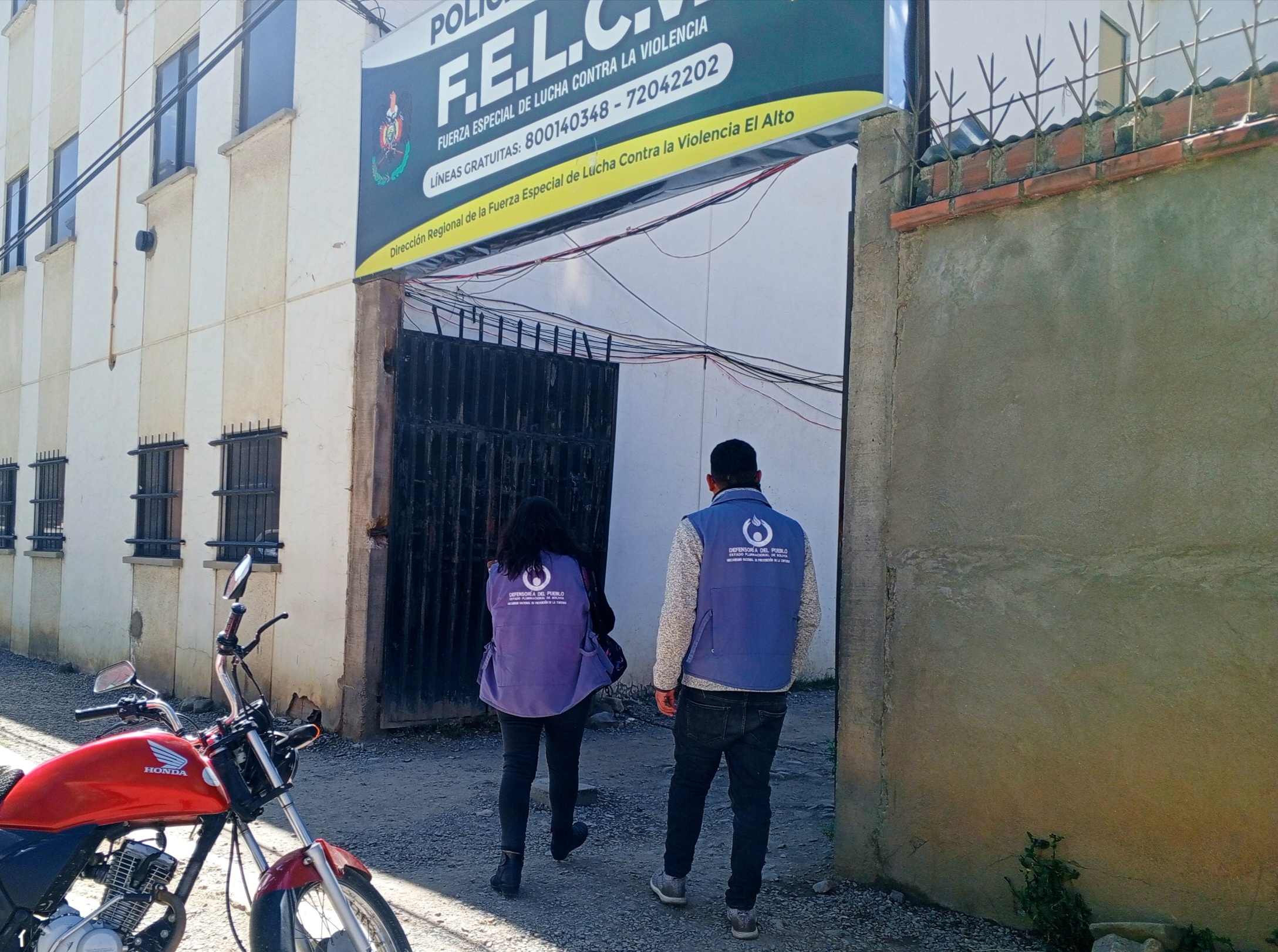 DEFENSORÍA DEL PUEBLO ACOMPAÑA DENUNCIA ANTE PRESUNTO CASO DE VIOLENCIA SEXUAL CONTRA ADOLESCENTE CON DISCAPACIDAD EN EL ALTO