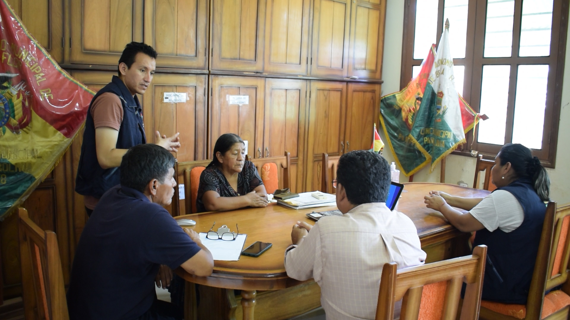 DELEGACIÓN DEFENSORIAL DE PANDO INSTÓ AL CONCEJO MUNICIPAL DE BELLA FLOR LA APROBACIÓN DEL REGLAMENTO DE LA COMISIÓN DE ÉTICA Y SOCIALIZÓ PROYECTO DE LEY PARA LA ASISTENCIA INTEGRAL A HIJOS VÍCTIMAS DE FEMINICIDIO.