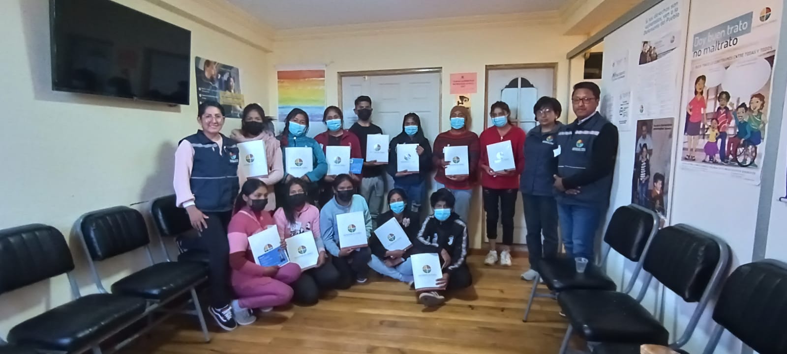 Defensoría del Pueblo, realizó una actividad de promoción en conmemoración al día del niño boliviano, con los Defensores Voluntarios del municipio de Desaguadero.