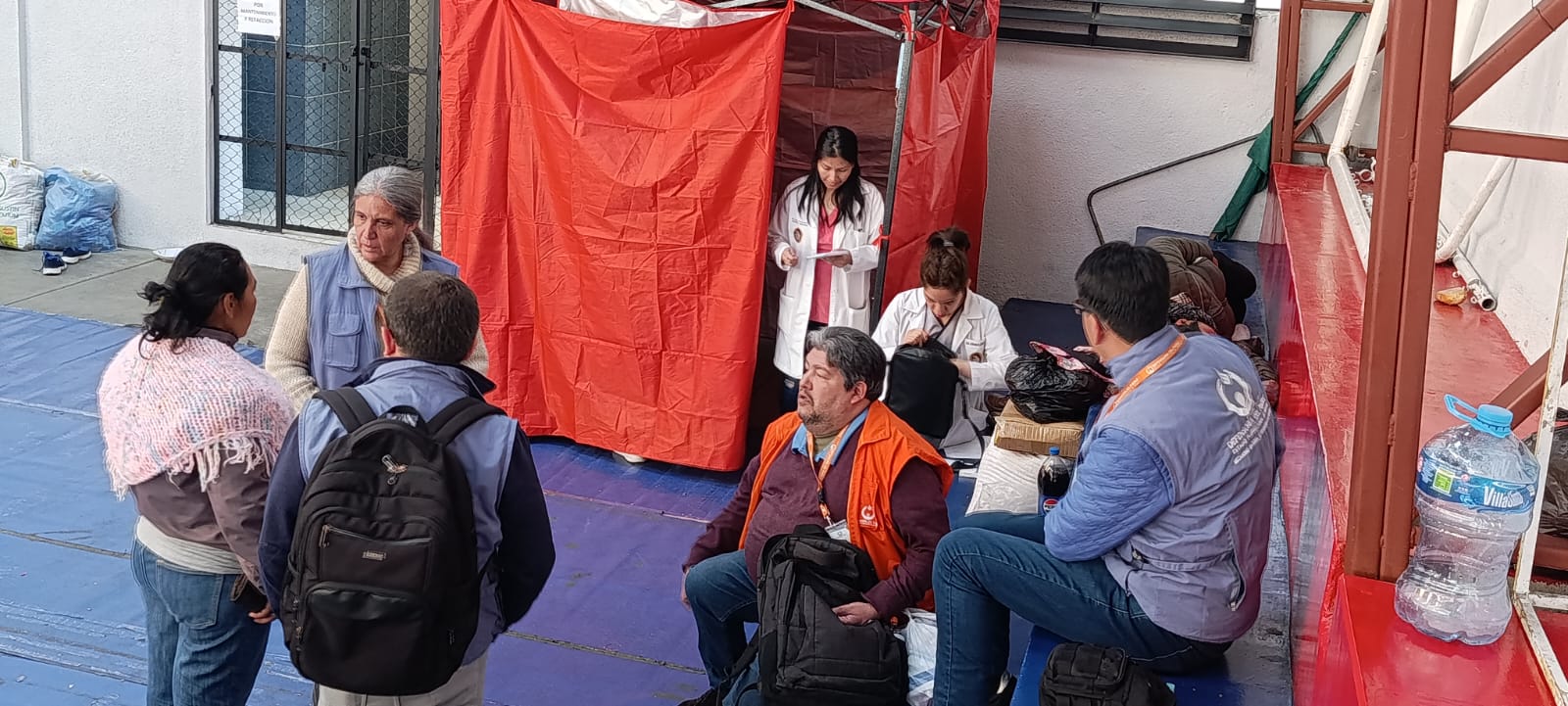 Defensor del Pueblo coordina atención en salud y albergue temporal para personas marchistas en la ciudad de La Paz