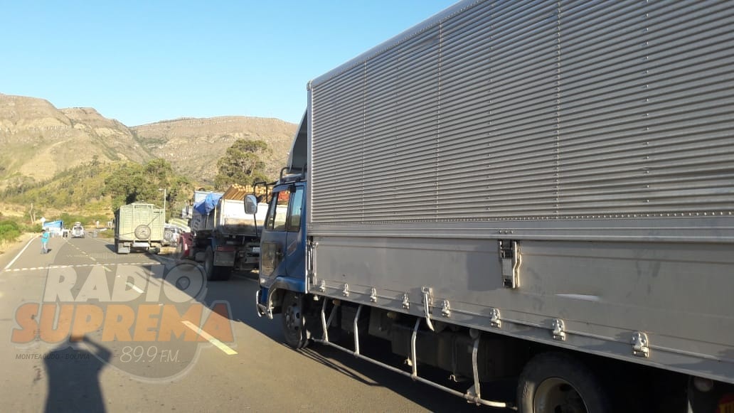 Defensoría del Pueblo solicita se viabilice el paso a vehículos de alimentos e insumos básicos en el municipio de Padilla