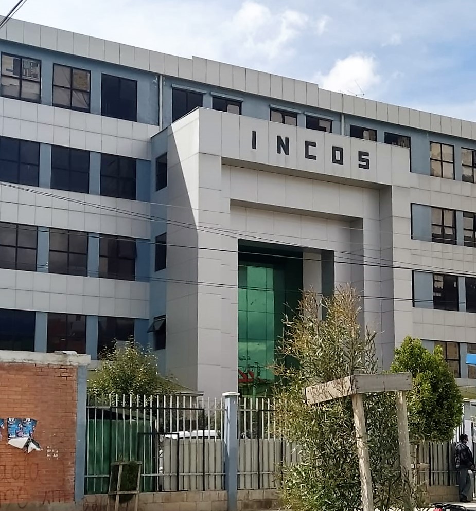 Acción defensorial logra reincorporación de 17 estudiantes en el Instituto Técnico Comercial Superior de La Nación de El Alto