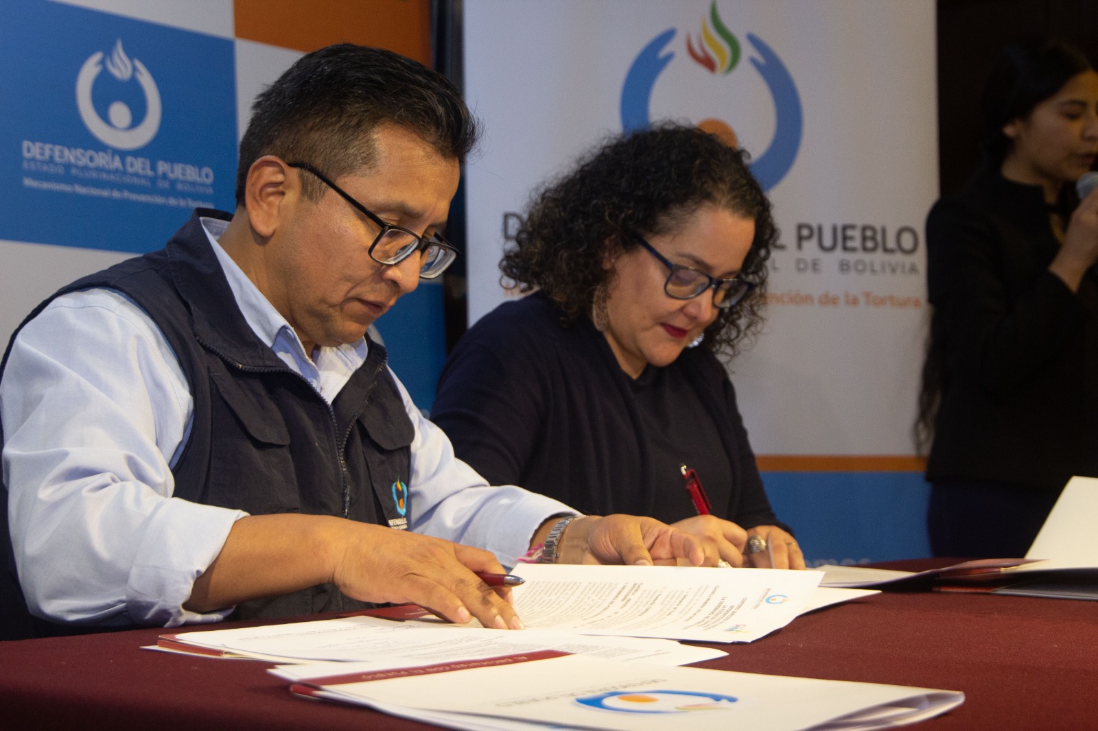DEFENSORÍA DEL PUEBLO Y FUNDACIÓN CONSTRUIR FIRMAN ACUERDO PARA LA PROMOCIÓN DEL VOTO INFORMADO Y PROTECCIÓN DE LOS DERECHOS HUMANOS