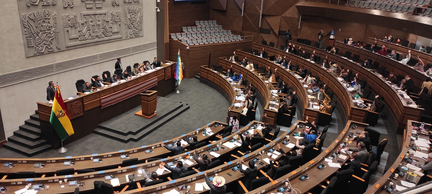 Defensoría del Pueblo pide a la Cámara de Diputados tratar proyecto de ley para enfrentar la mora procesal en el Tribunal Constitucional