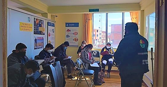 Defensoría del Pueblo realiza taller de Derechos Humanos con la Dirección Distrital del Municipio Desaguadero