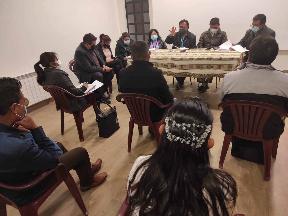 DEFENSORÍA DEL PUEBLO EN ORURO PROPICIA NUEVA REUNIÓN PARA SOLUCIONAR DEMANDA DE NO VIDENTES