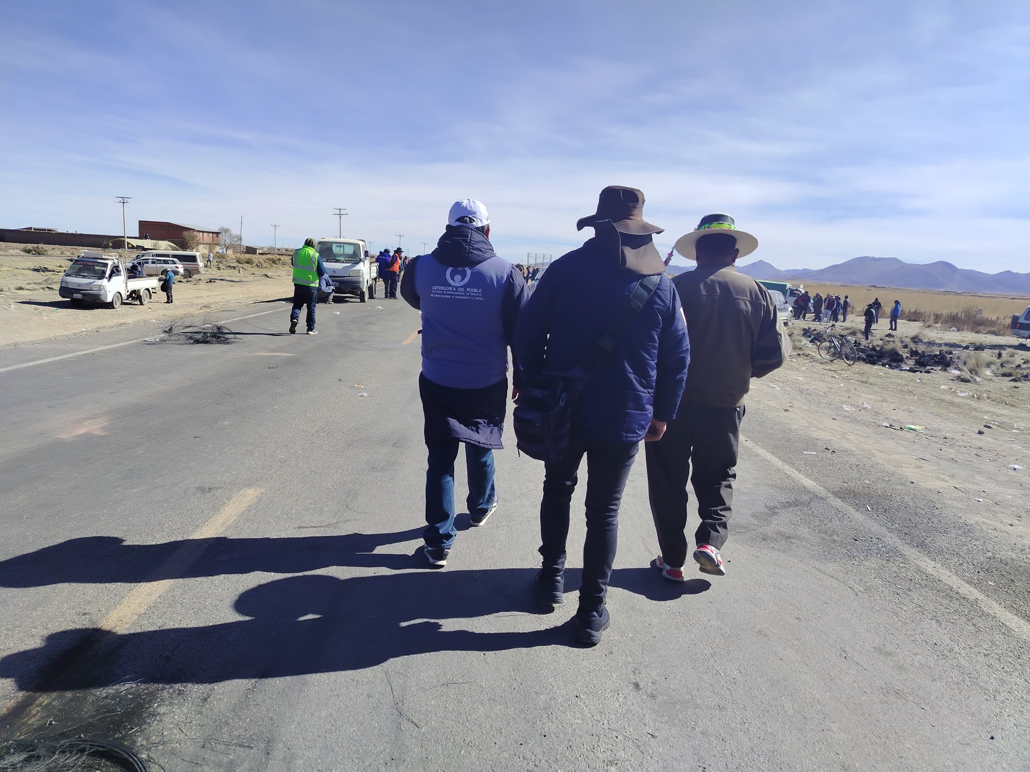 LLALLAGUA: DEFENSOR DEL PUEBLO HACE UN LLAMADO URGENTE A RESGUARDAR LA VIDA Y EVITAR UN ENFRENTAMIENTO ENTRE HERMANOS