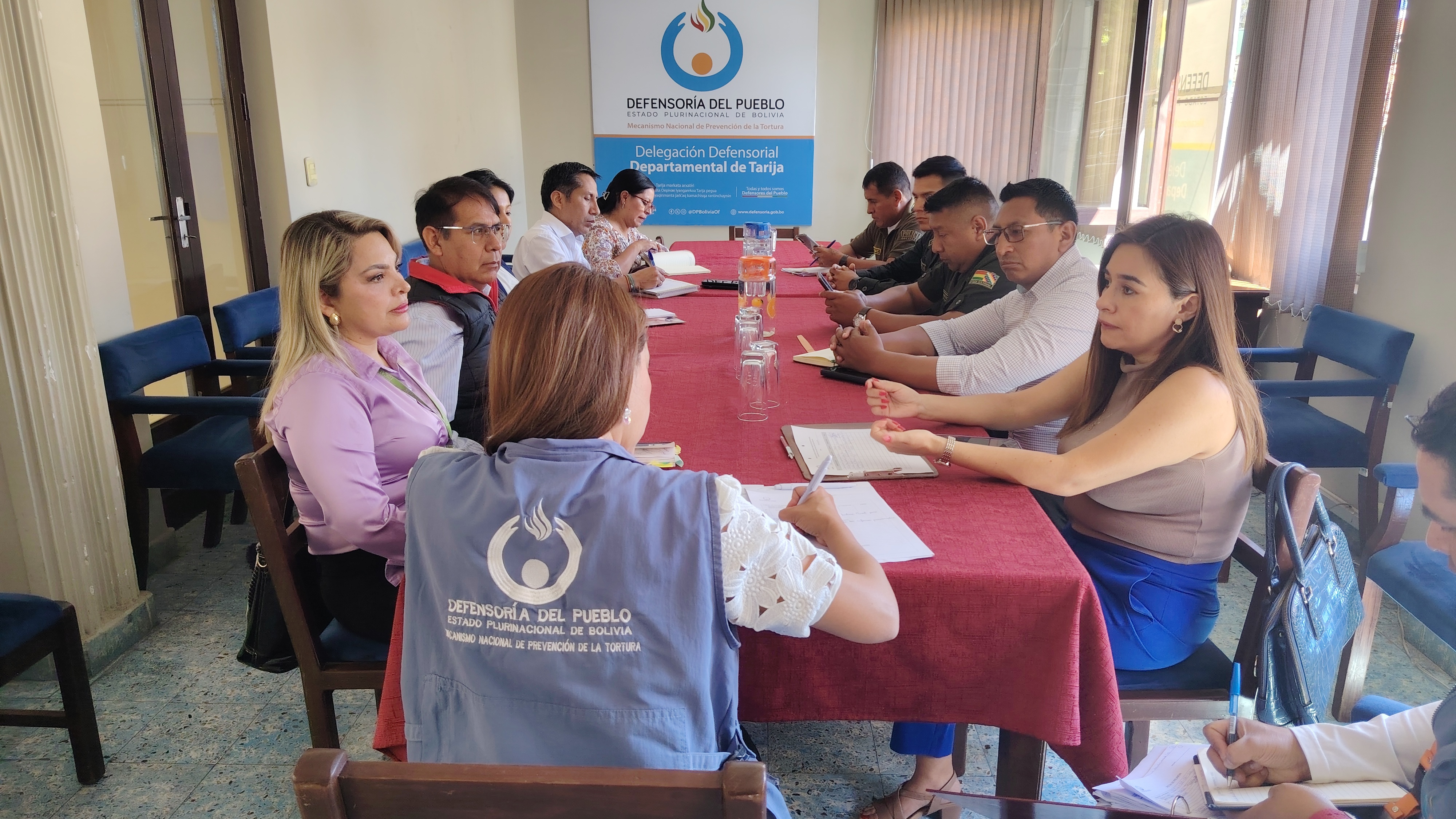 Defensoría del Pueblo fortalece coordinación interinstitucional en justicia penal adolescente en Tarija