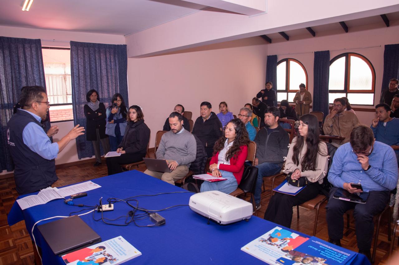 Encuentro de periodistas de ERBOL: Defensor del Pueblo destaca el rol del periodismo en la defensa de los derechos humanos