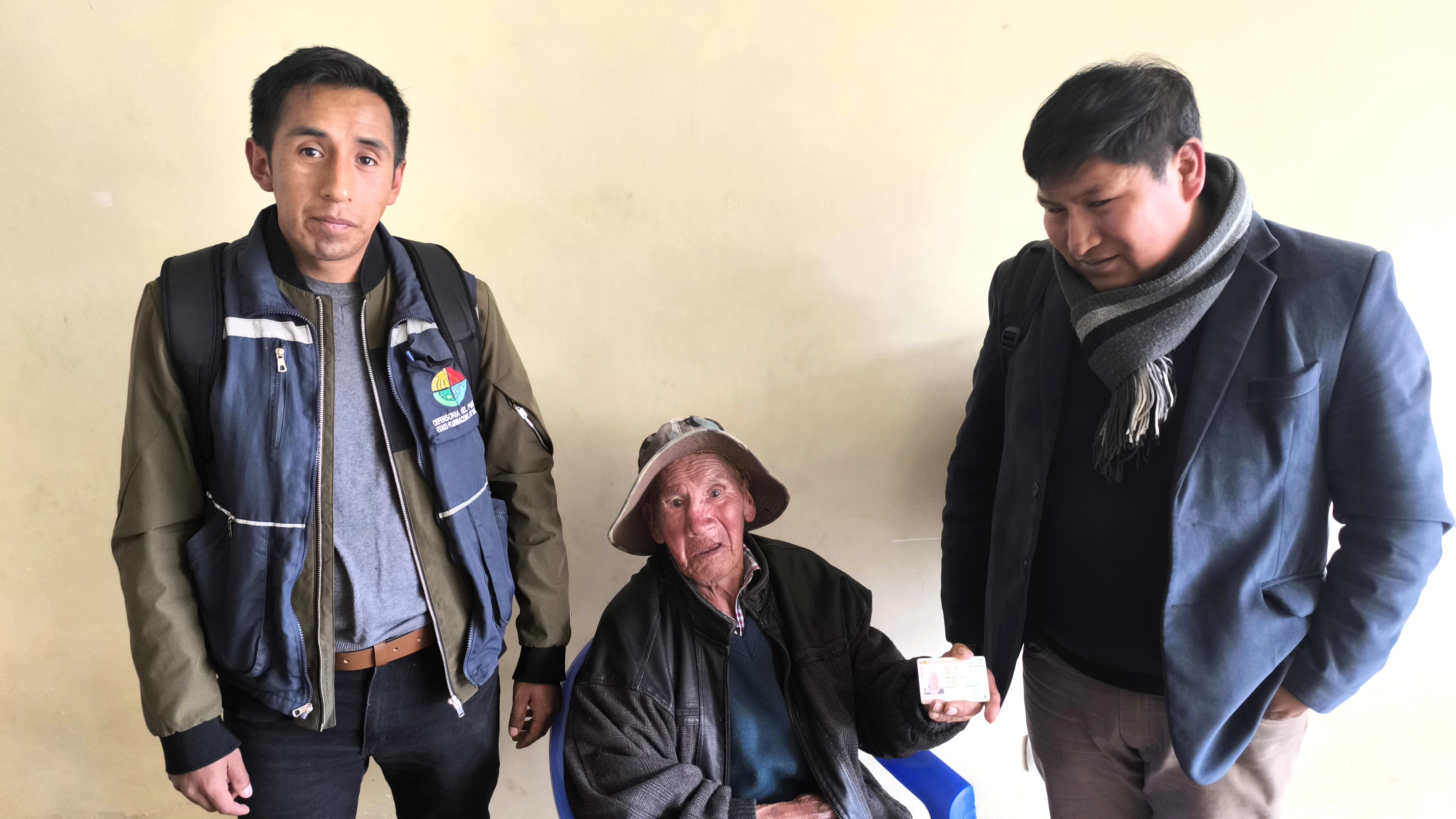 GUAQUI: DEFENSORÍA DEL PUEBLO LOGRA RESTITUIR EL DERECHO A LA IDENTIDAD DE UN ADULTO MAYOR DE 81 AÑOS