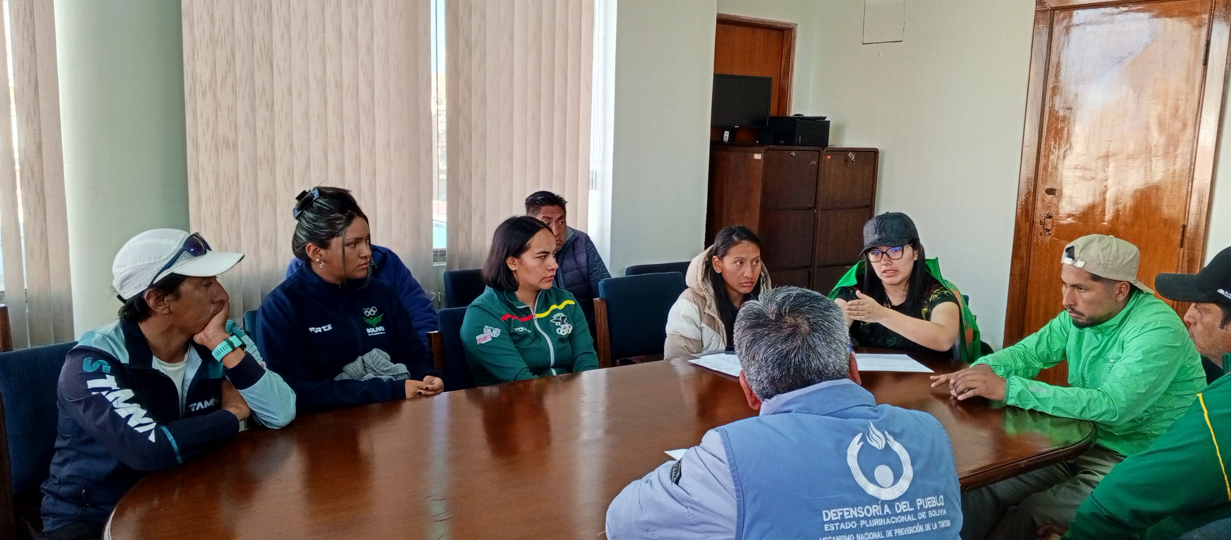 DEFENSORÍA DEL PUEBLO INVESTIGA USO DE LA FUERZA POLICIAL CONTRA DEPORTISTAS DEL PROGRAMA SUEÑO BICENTENARIO