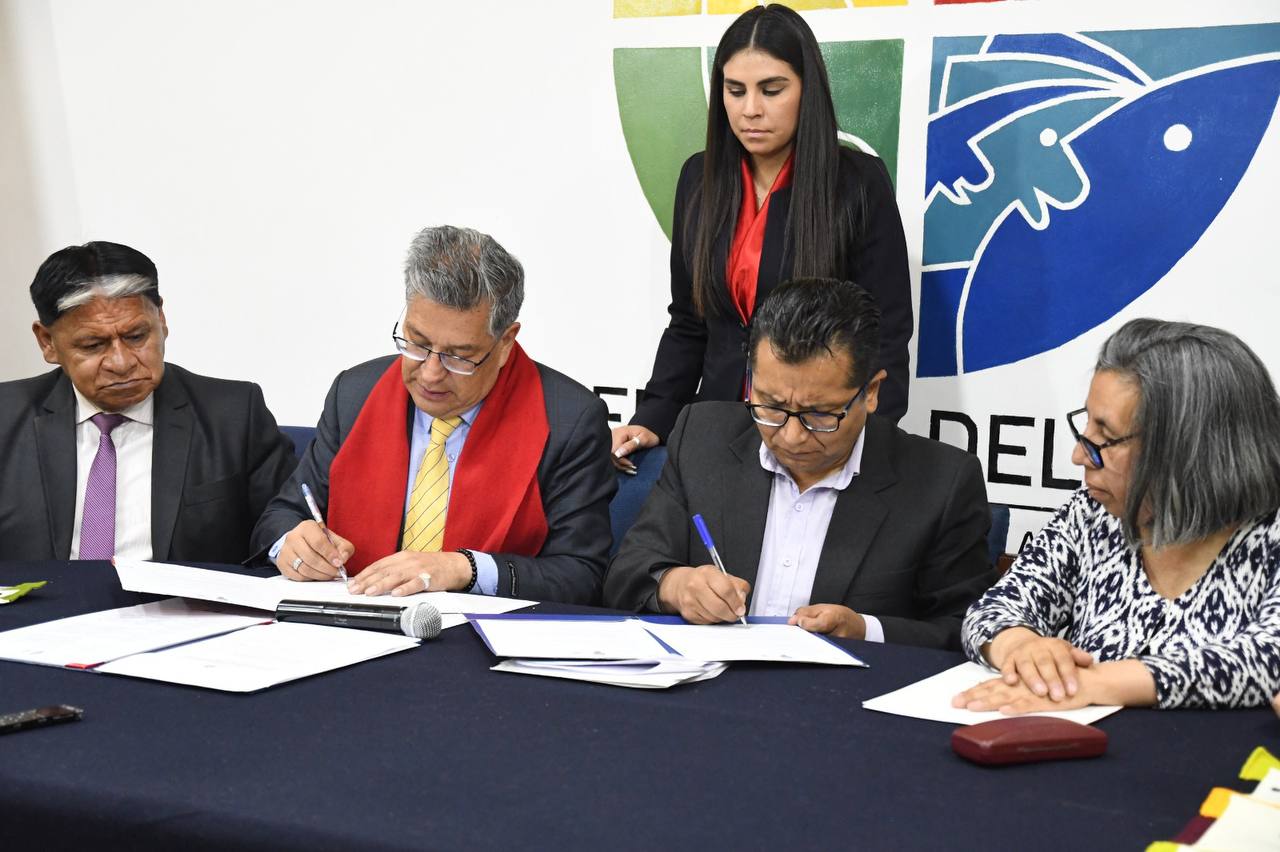 Defensoría del Pueblo y la UMSA firman tres convenios para la formación de estudiantes, investigación y generación de espacios de diálogo sobre litio