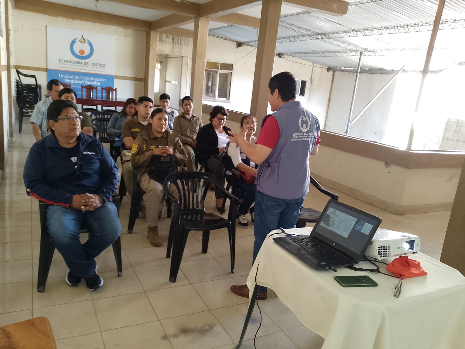 Defensoría del Pueblo impulsa acciones en Yacuiba para prevenir matrimonios y uniones infantiles y embarazos infantiles forzados