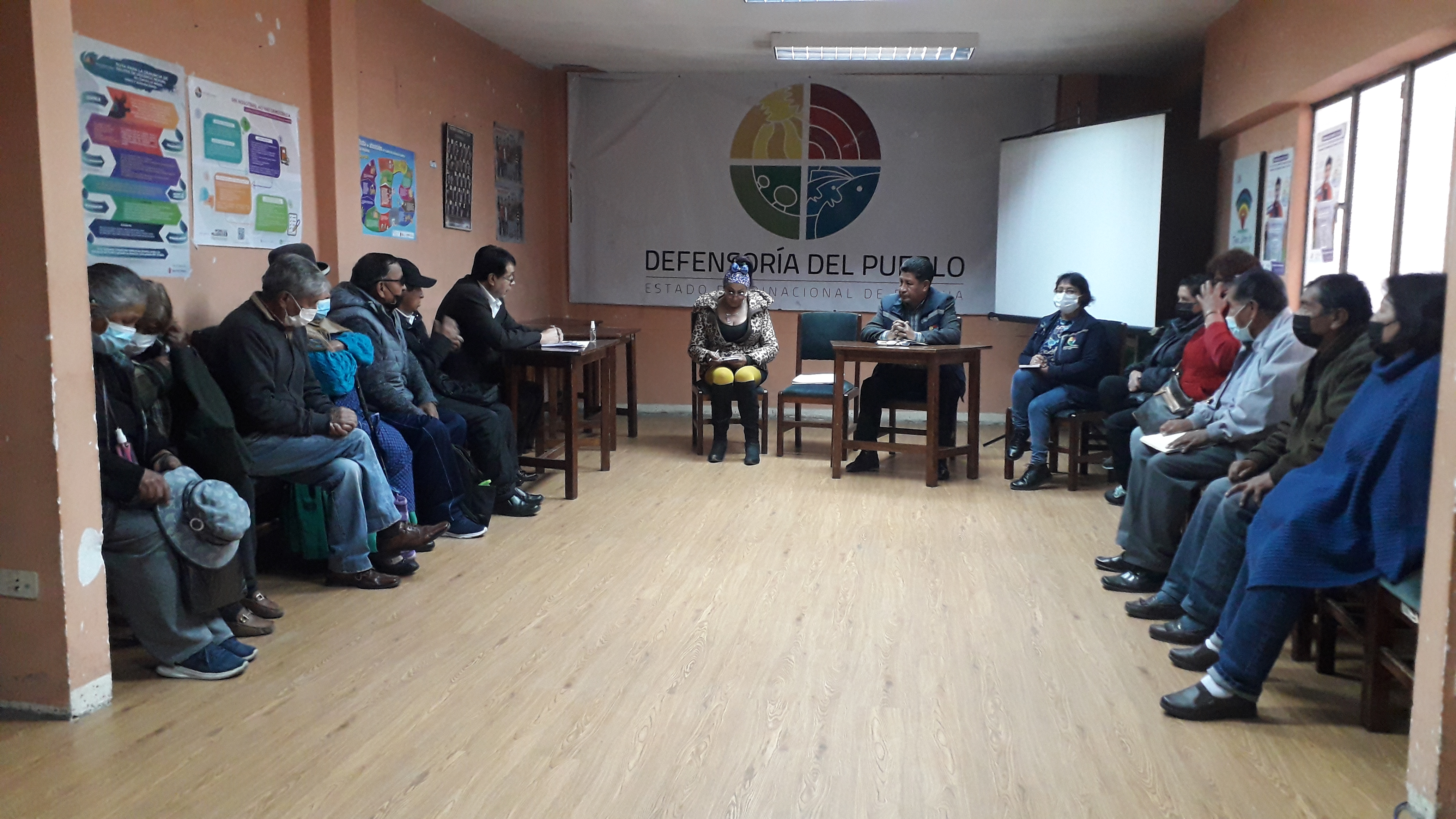 La Defensoría del Pueblo atiende a las personas adultas mayores por caso Focssap en El Alto