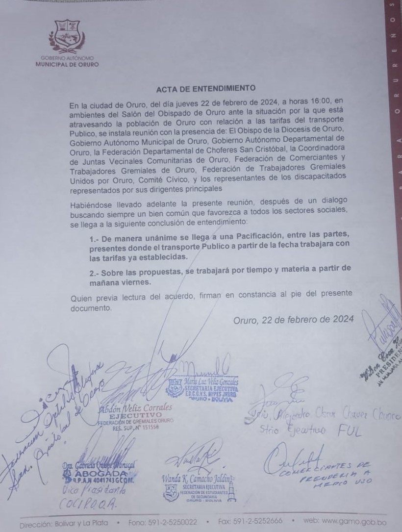 Con mediación del Obispo de la Diócesis y la participación de la Defensoría del Pueblo, choferes y universitarios acuerdan tres puntos que ponen fin a enfrentamientos en Oruro