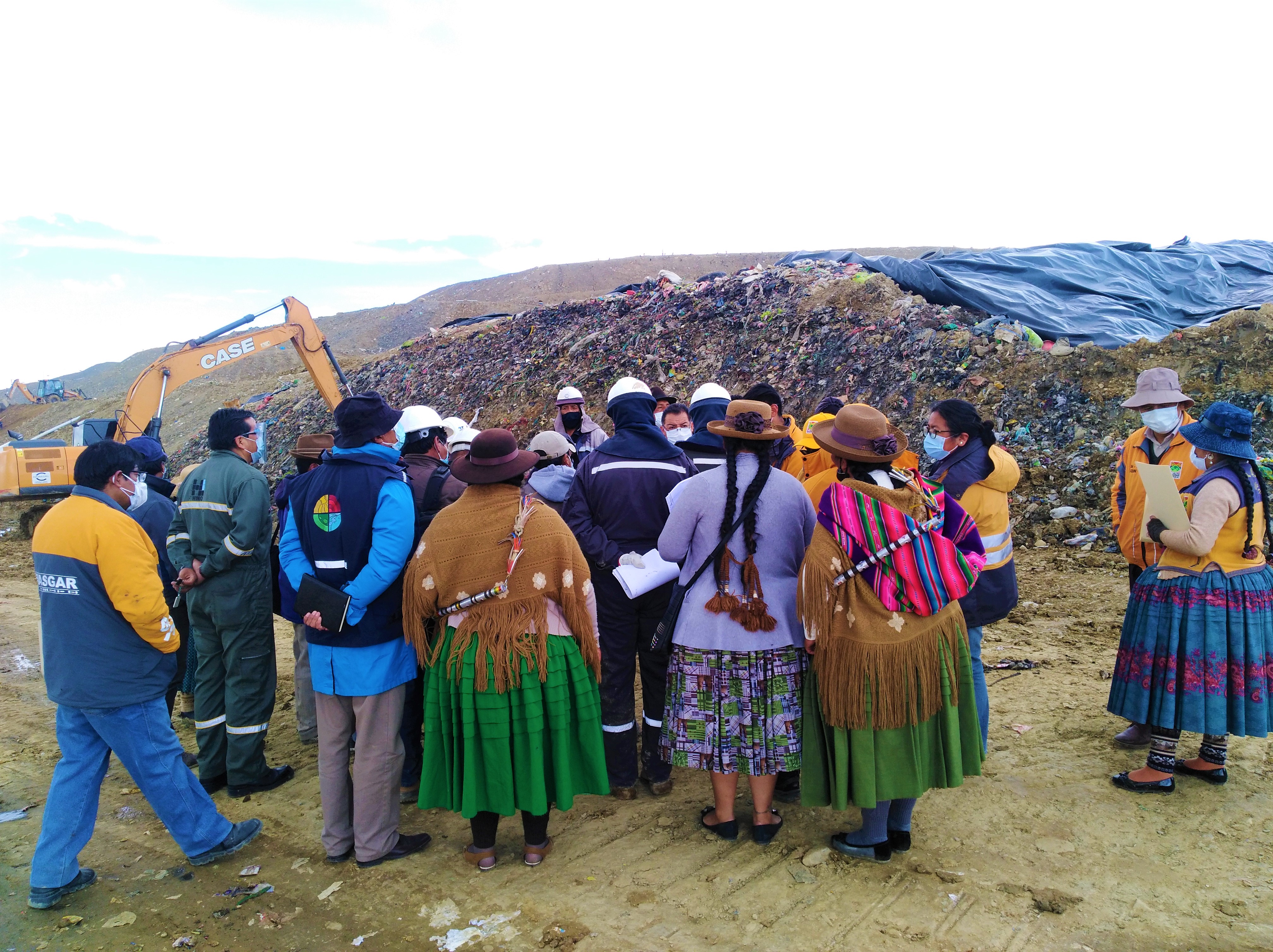 Defensoría del Pueblo participa en segunda inspección del Relleno Sanitario de Villa Ingenio de la ciudad El Alto