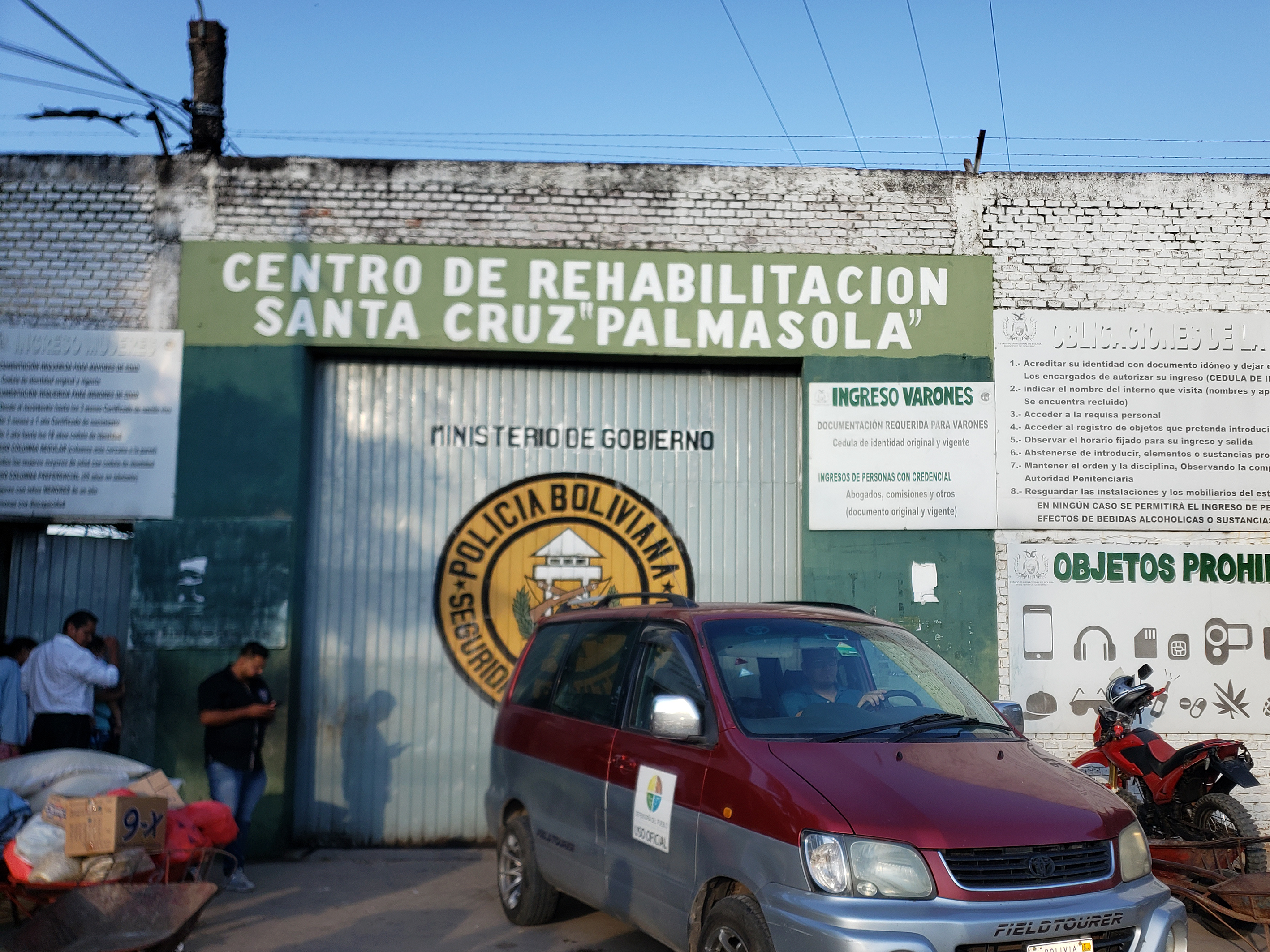 DELEGACIÓN DEFENSORIAL DE SANTA CRUZ REALIZA SEGUIMIENTO EN EL CASO DE MUERTE VIOLENTA DE UN PRIVADO DE LIBERTAD.