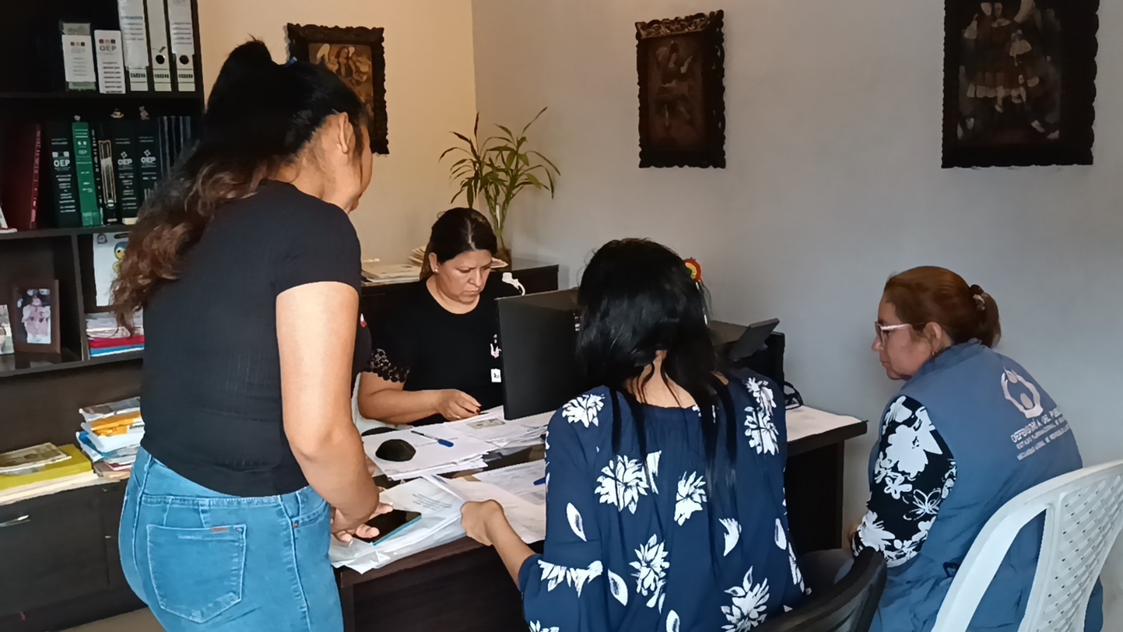 DEFENSOR DEL PUEBLO EN SANTA CRUZ RESTITUYE EL DERECHO A LA IDENTIDAD DE NIÑA BOLIVIANA EN SITUACIÓN DE RIESGO EN CHILE