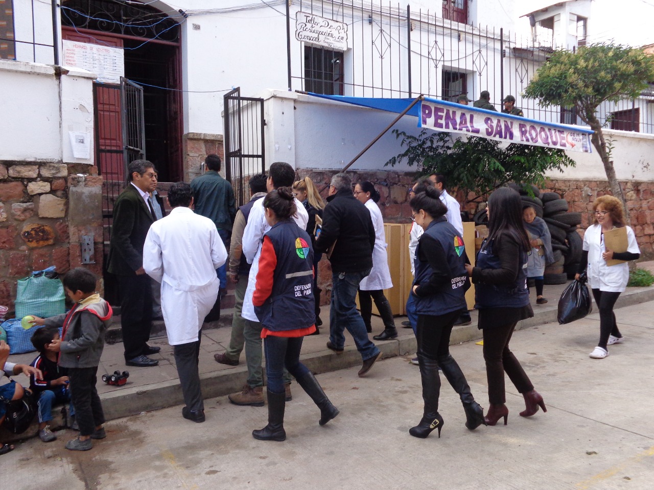 DEFENSORÍA DEL PUEBLO Y SEDES INICIAN VISITAS MÉDICAS EN EL RECINTO PENITENCIARIO DE SAN ROQUE Y CARCELETAS DEL DEPARTAMENTO DE CHUQUISACA