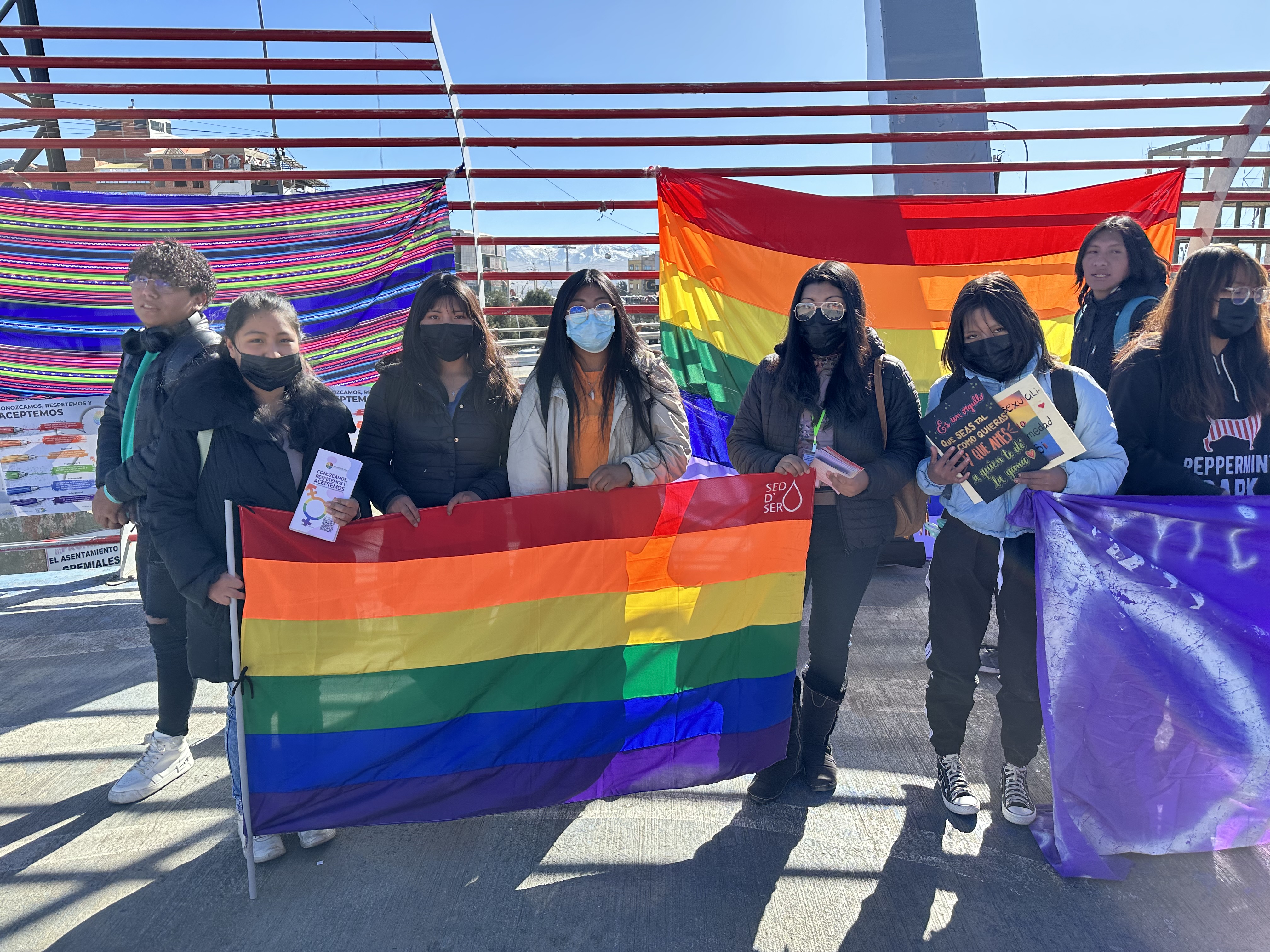 La Defensoría del Pueblo, realiza una actividad conmemorando el Día Internacional de las Diversidades Sexuales y de Genero, en conjunto con DARIA Comunidad Bolivia y el apoyo de los Defensores Voluntarios