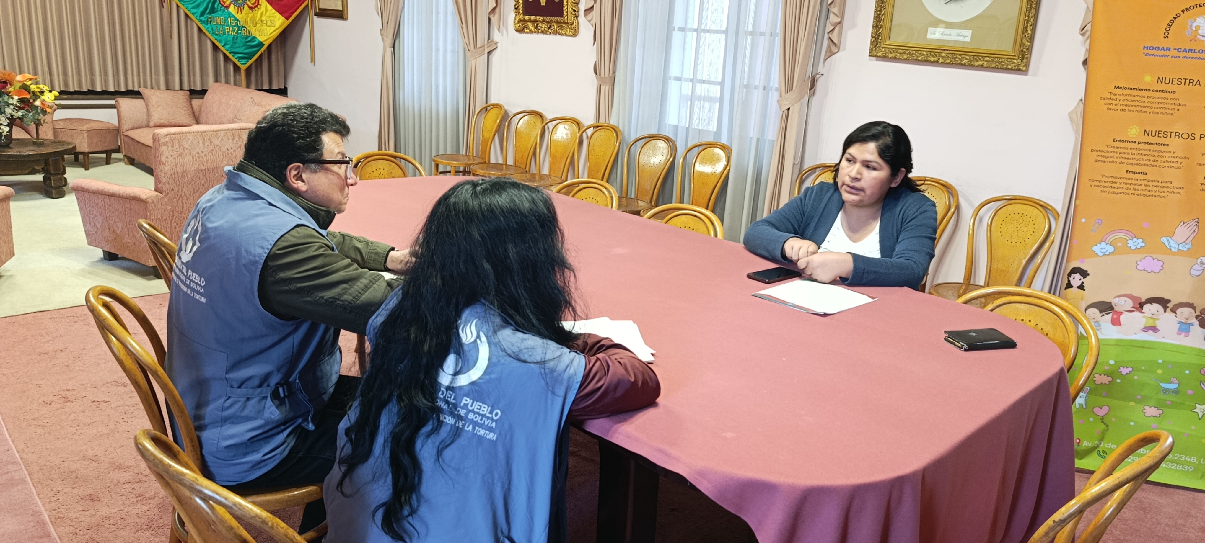 DEFENSORÍA DEL PUEBLO VERIFICA REGISTROS Y CONTROL EN LA MANIPULACIÓN DE ALIMENTOS EN CENTROS DE ACOGIDA DE LA PAZ