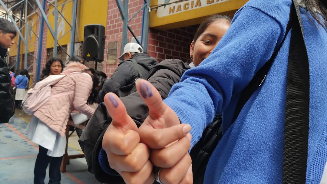 POTOSÍ: ESTUDIANTES ELIGEN A SUS DEFENSORAS Y DEFENSORES EN ELECCIONES DEMOCRÁTICAS