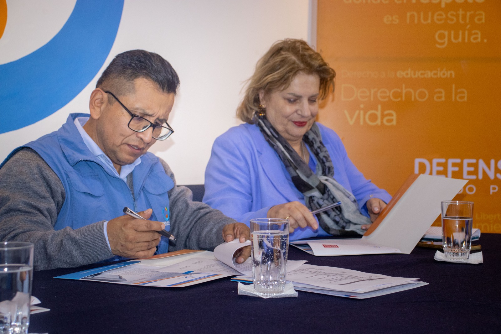 CON UN PLAN DE TRABAJO CONJUNTO, DEFENSORÍA DEL PUEBLO E HIVOS LATINOAMÉRICA SELLAN CONVENIO EN BENEFICIO DE LA POBLACIÓN LGBTQ+