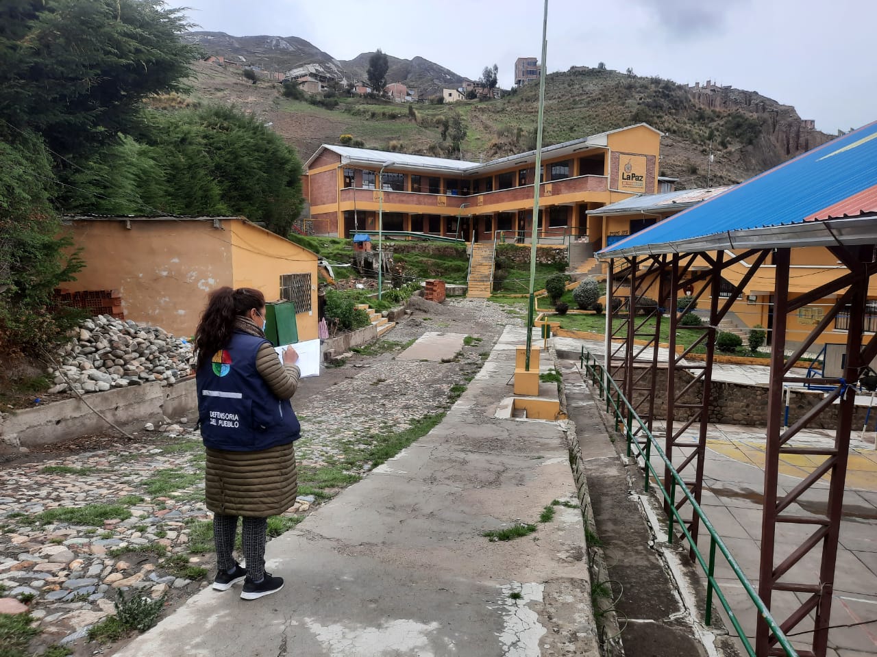 DEFENSORÍA DEL PUEBLO EVIDENCIA POCA ATENCIÓN DE LAS AUTORIDADES A MENOS DE UN MES DE INICIAR LAS CLASES