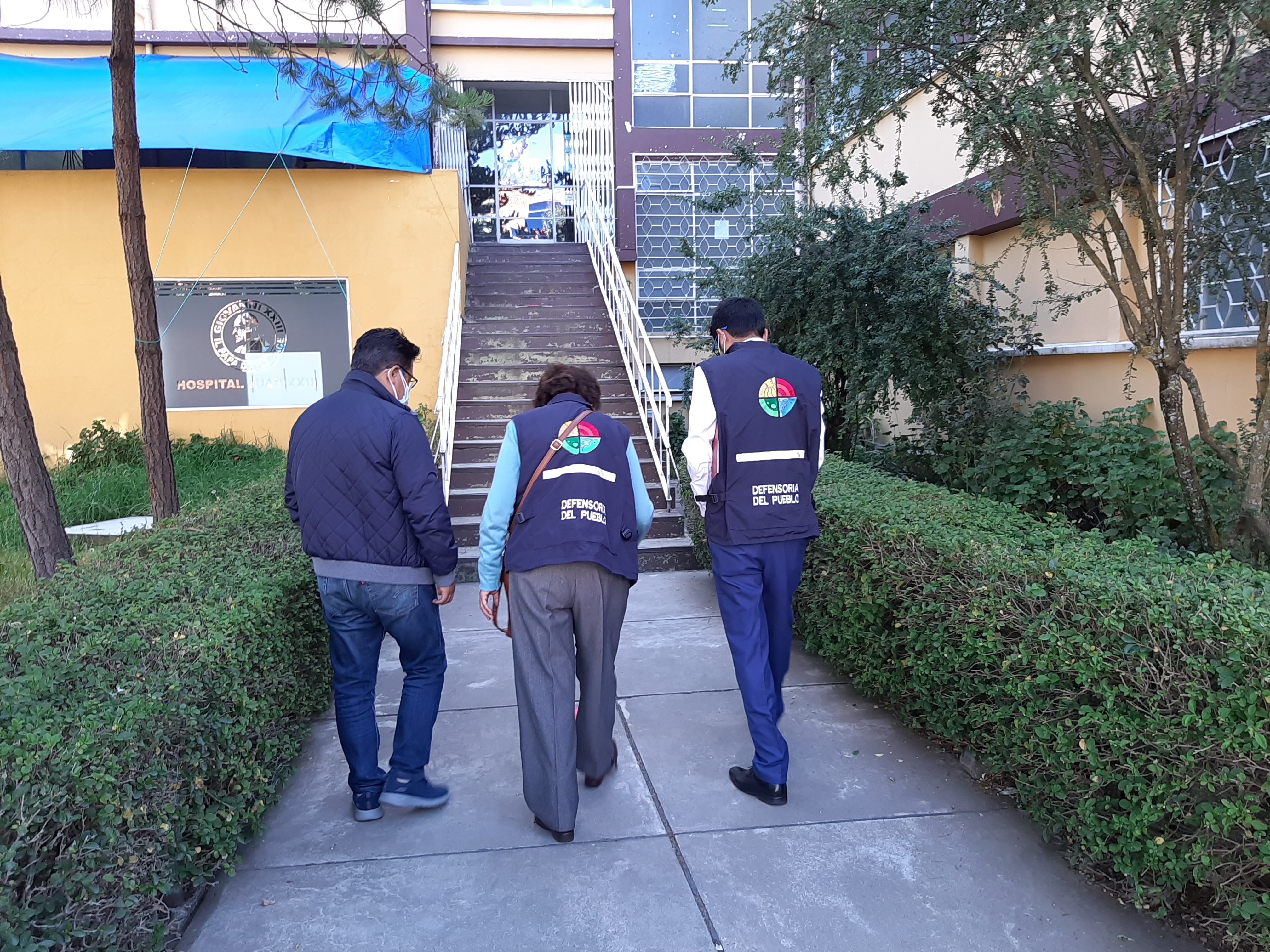 Defensoría del Pueblo gestiona continuidad de atención médica en el Hospital Juan XXIII