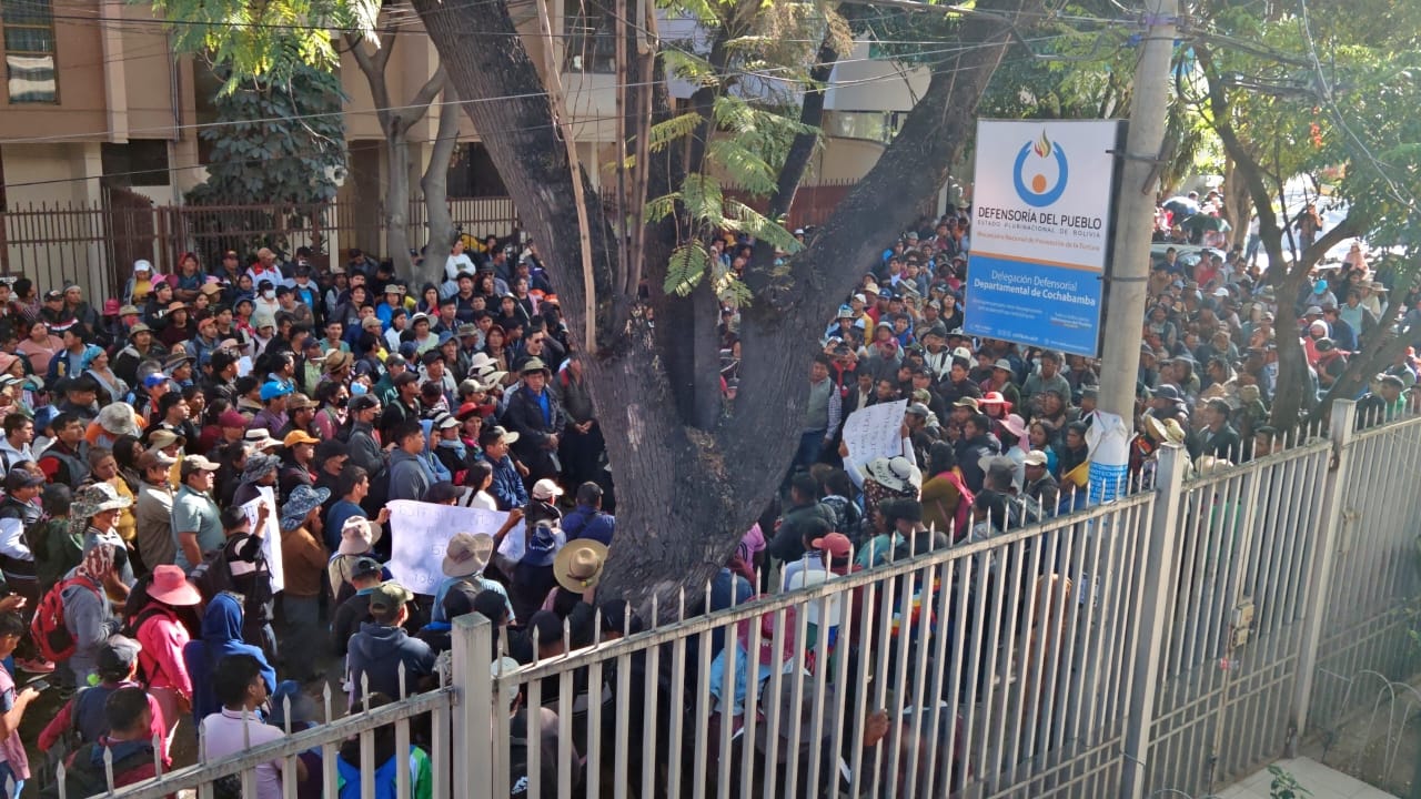DEFENSOR DEL PUEBLO DENUNCIA HOSTIGAMIENTO A LA DELEGACIÓN DEFENSORIAL DEPARTAMENTAL DE COCHABAMBA COMO UN ATAQUE A LA DEFENSA DE LOS DERECHOS HUMANOS